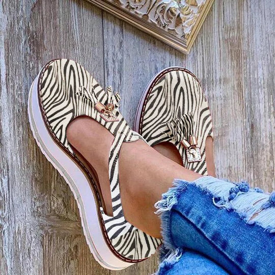 Women Flat Shoes Thick Sole Platform Shoes